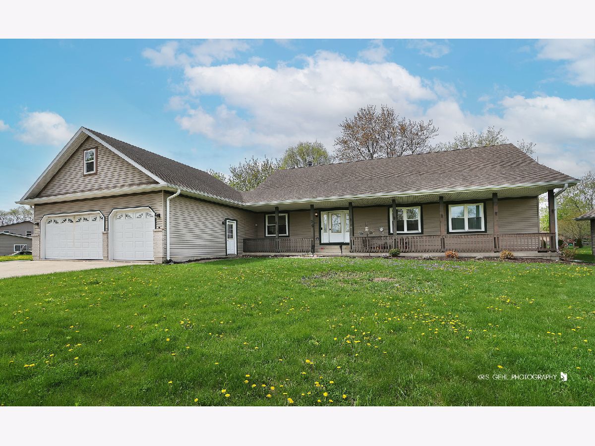  For Sale Winthrop Harbor Illinois, 600 Meadow Lane