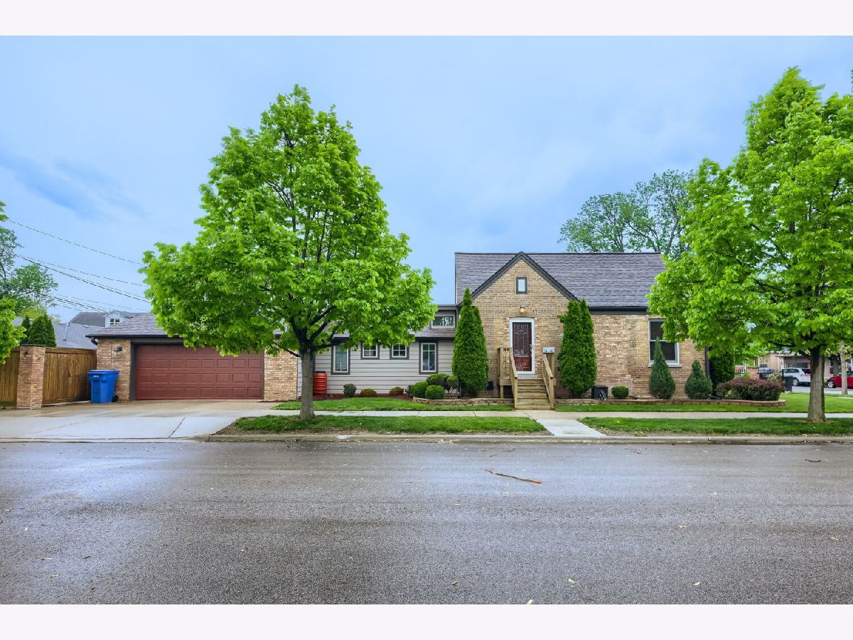  For Sale Chicago Illinois, 10401 Trumbull Avenue