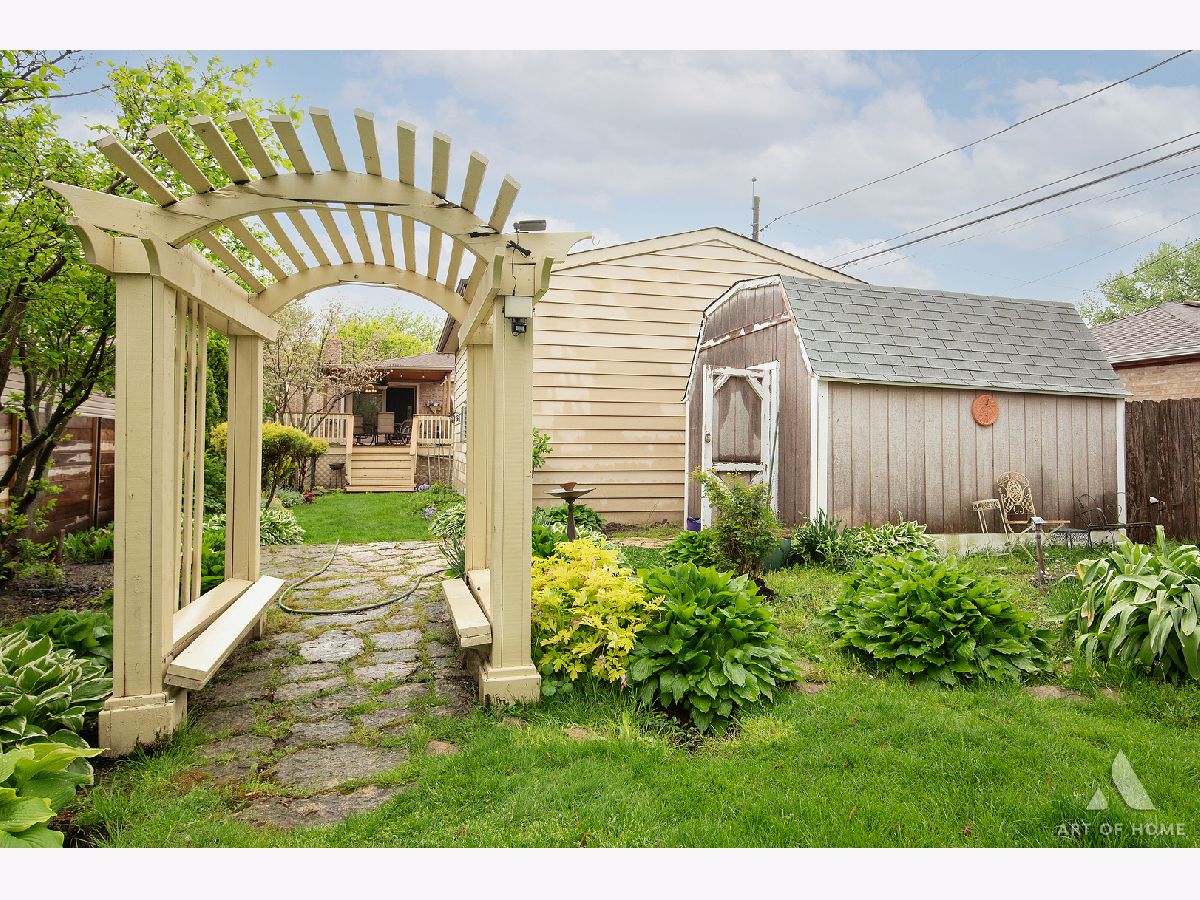  For Sale Chicago Illinois, 11249 Homan Avenue