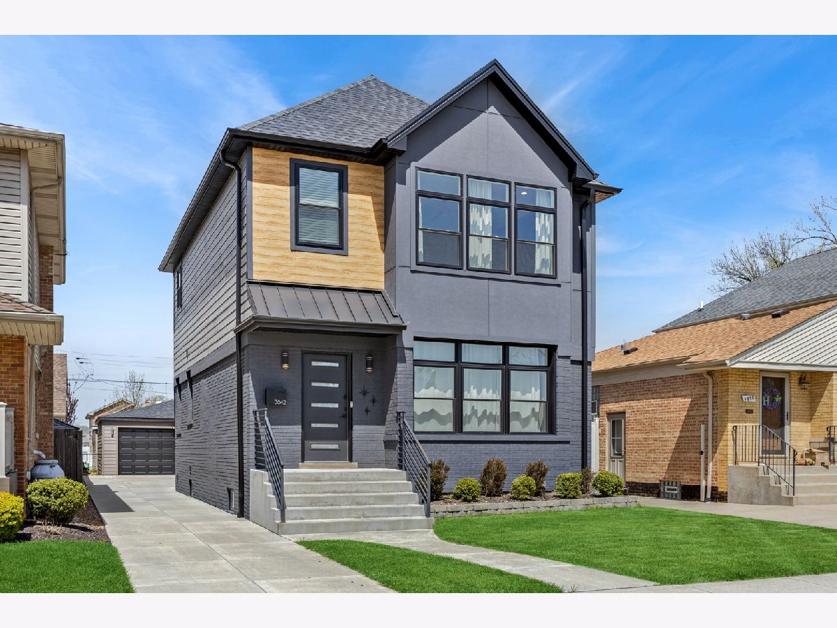  For Sale Chicago Illinois, 3842 108th Place
