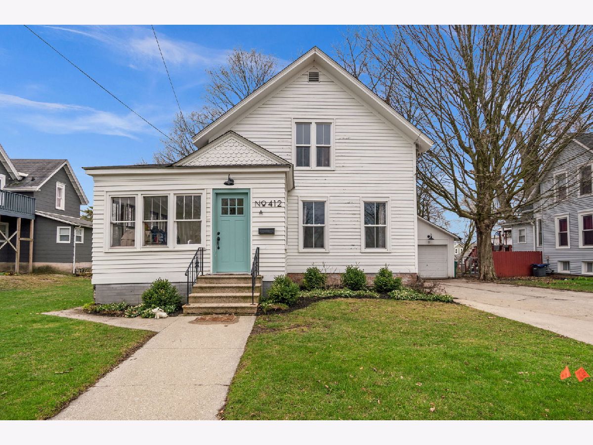  For Sale Sycamore Illinois, 412 High Street