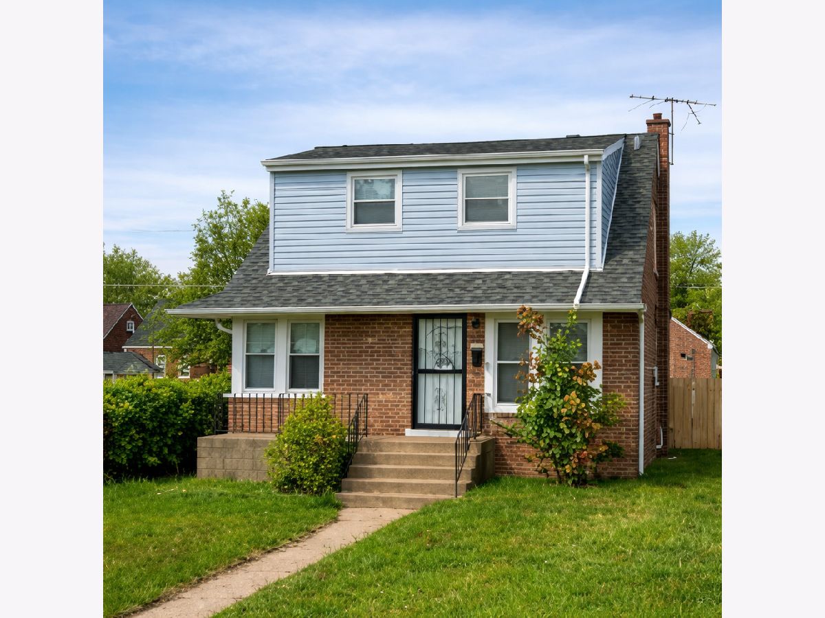  For Sale Chicago Illinois, 11056 State Line Road
