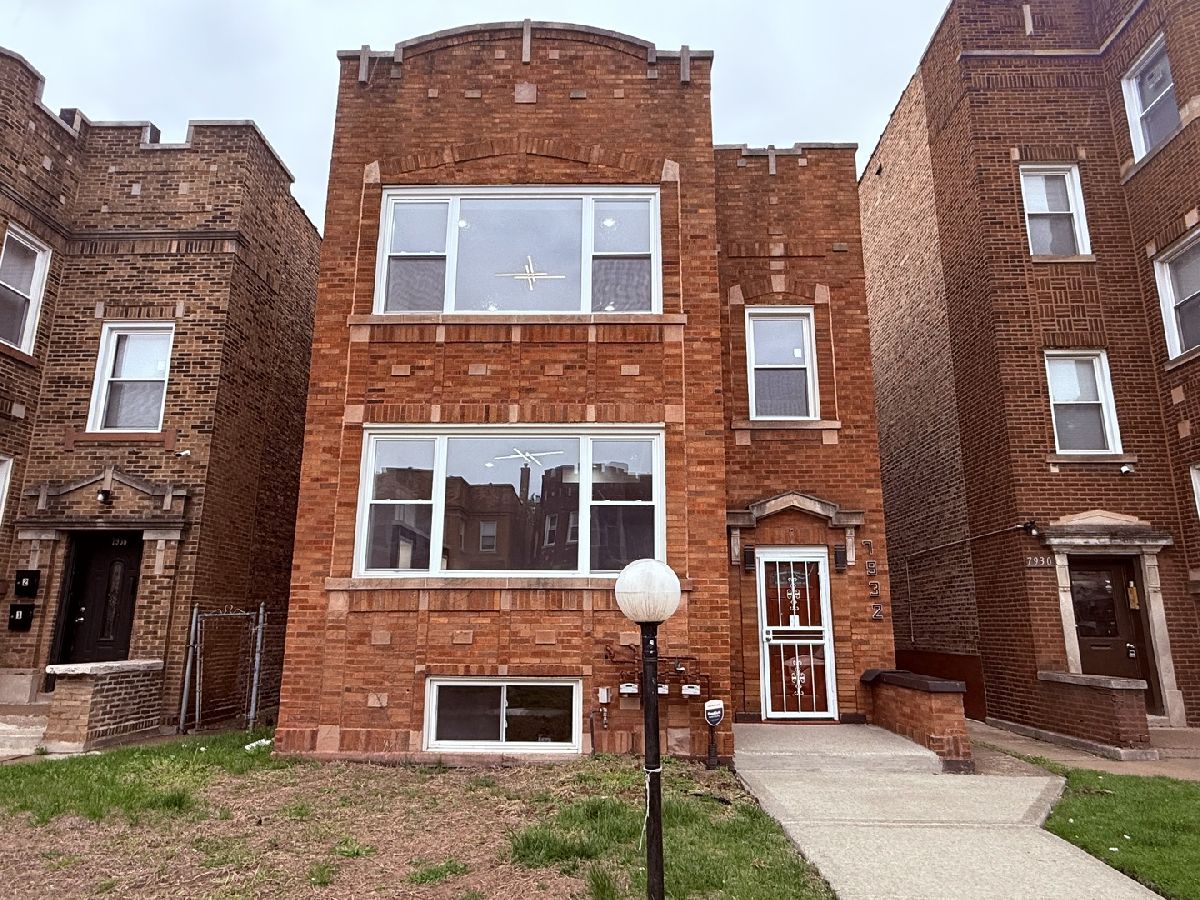  For Sale Chicago Illinois, 7932 Champlain Avenue