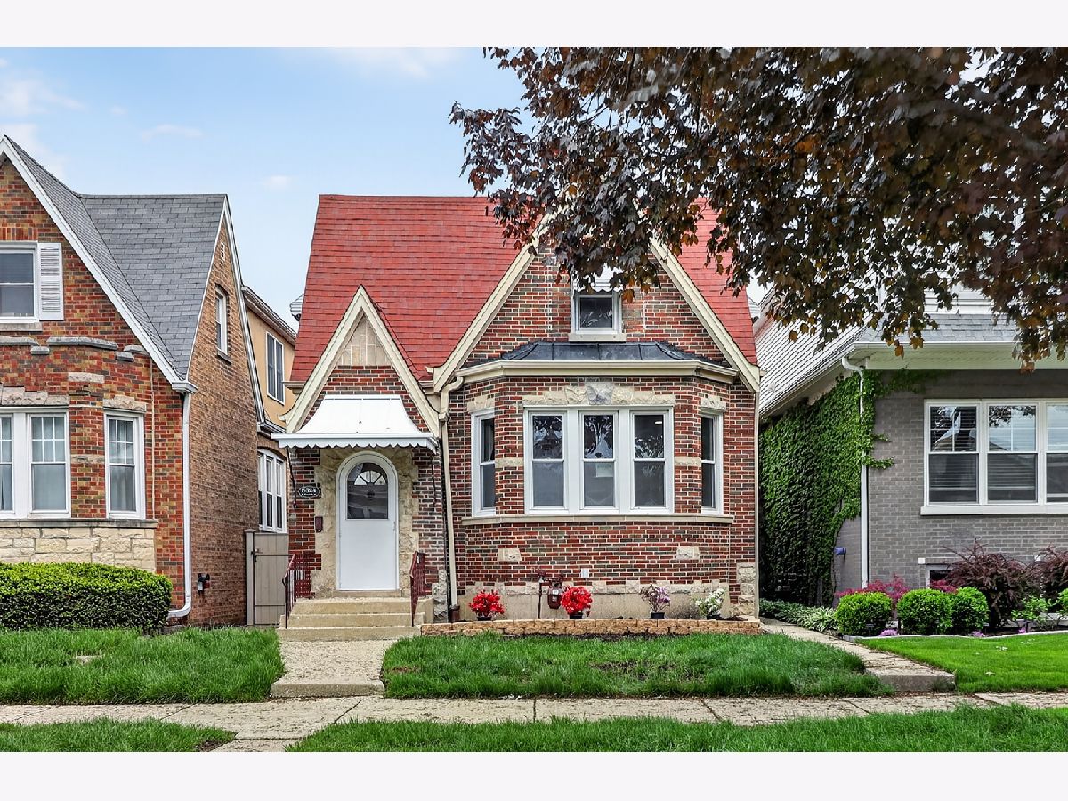  For Sale Chicago Illinois, 5624 Pensacola Avenue