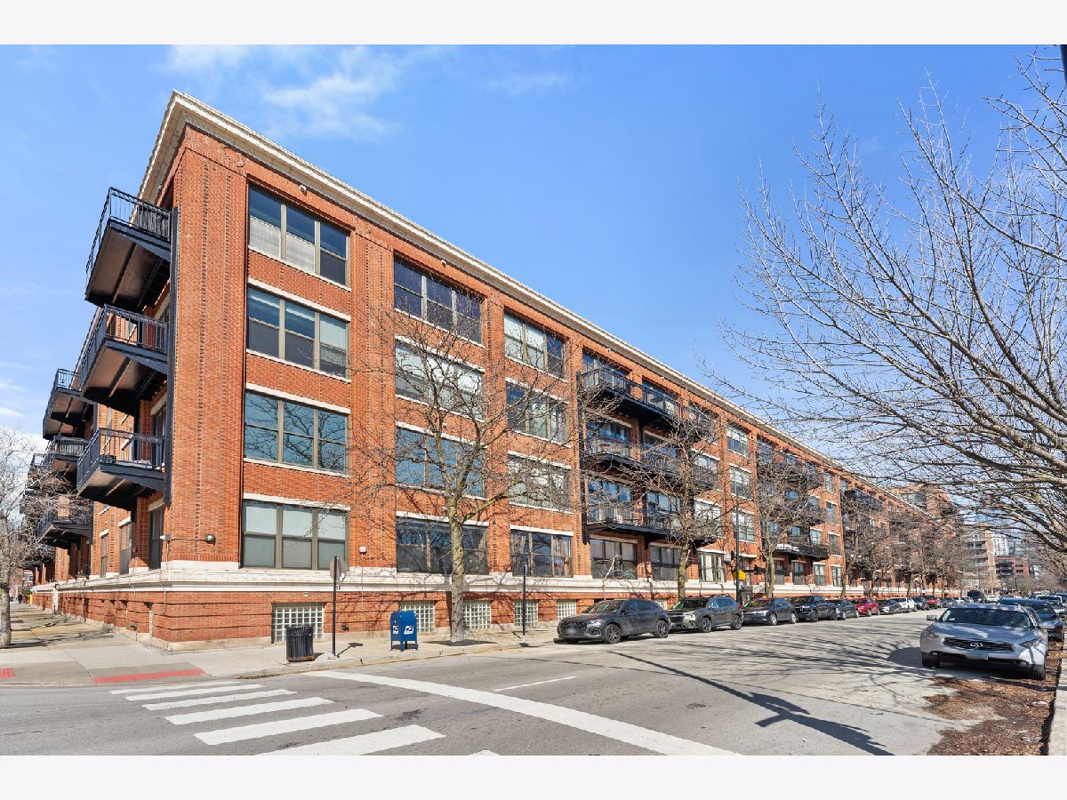 Condominiums For Sale Number 10 Lofts Chicago Illinois, 1040 Adams Street