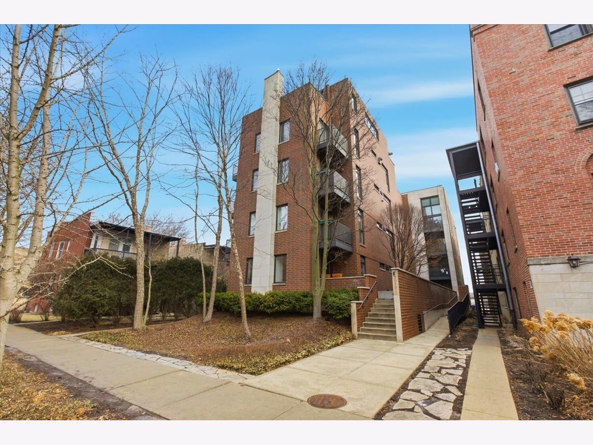  For Sale Evanston Illinois, 2515 Prairie Avenue