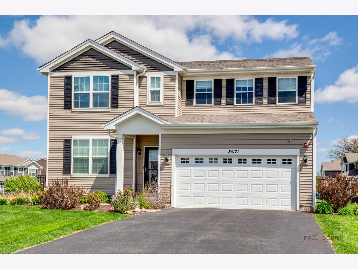  For Sale Gurnee Illinois, 34171 Partridge Lane