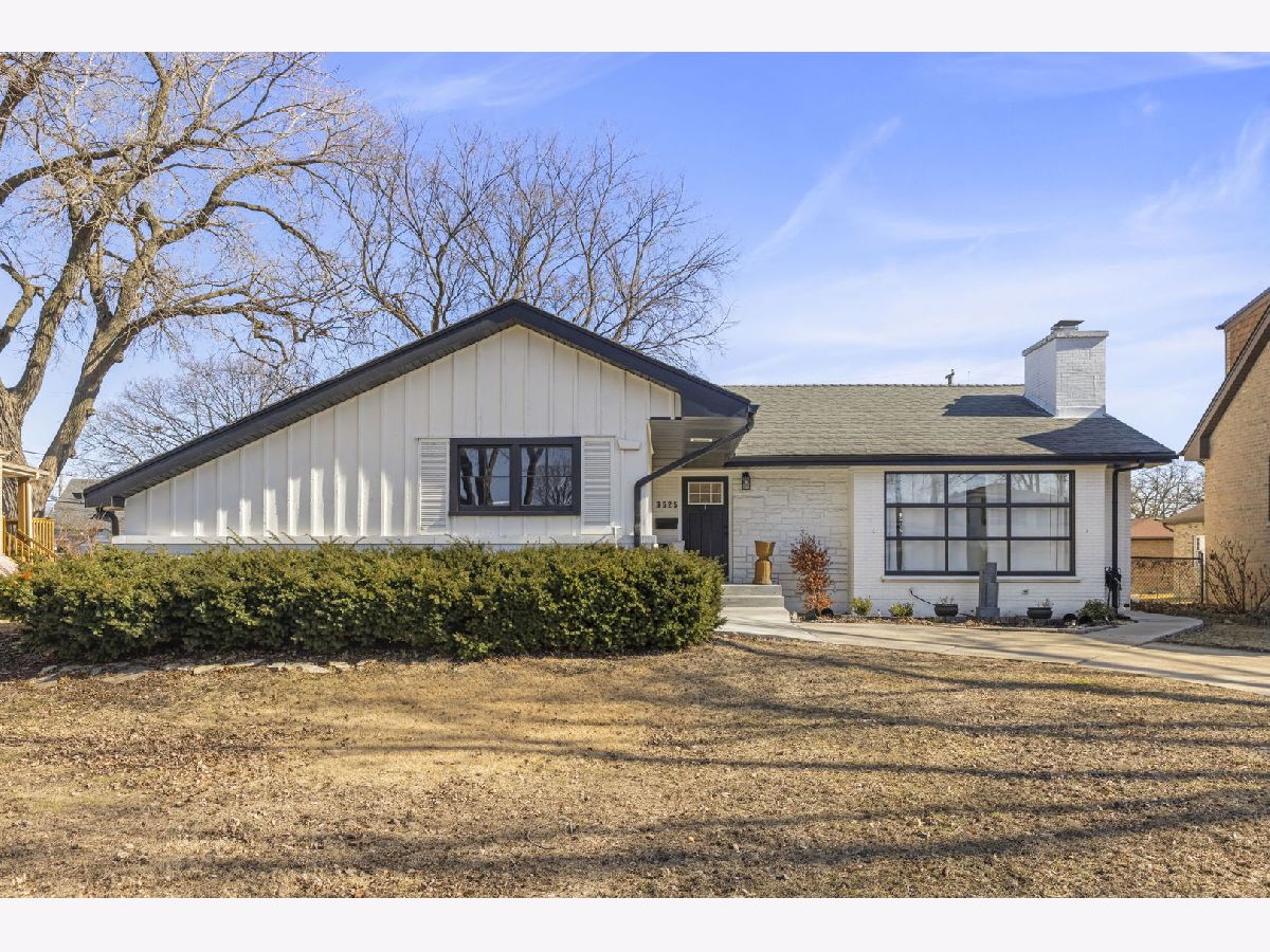  For Sale Oak Lawn Illinois, 9525 Parkside Avenue