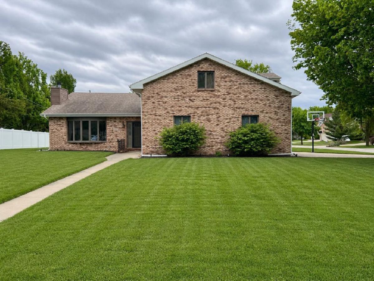  Rented Plainfield Illinois, 23557 W Matthews