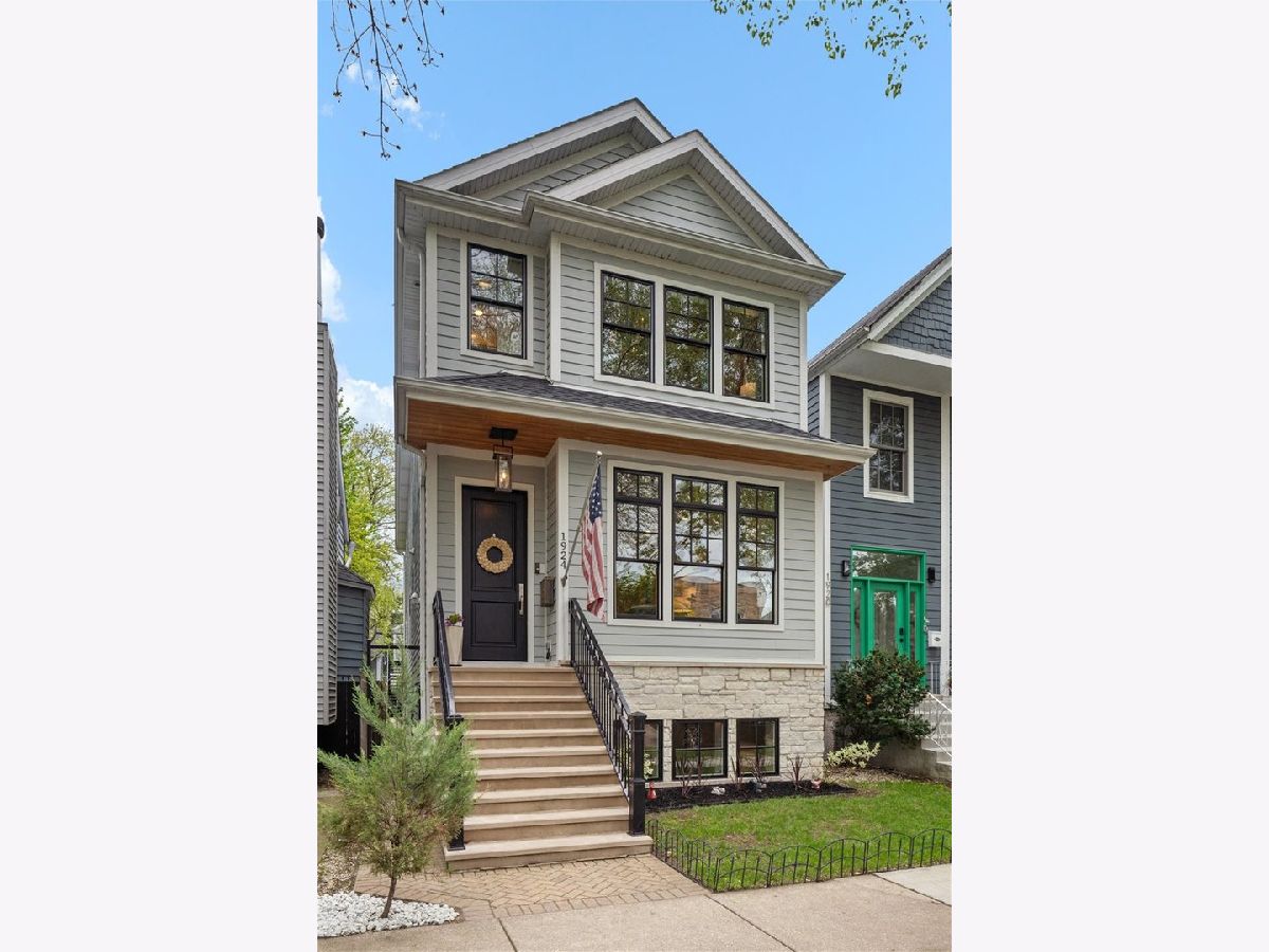  For Sale Chicago Illinois, 1924 Farragut Avenue