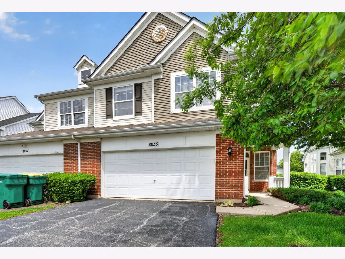  For Sale Joliet Illinois, 8035 Harrier Avenue