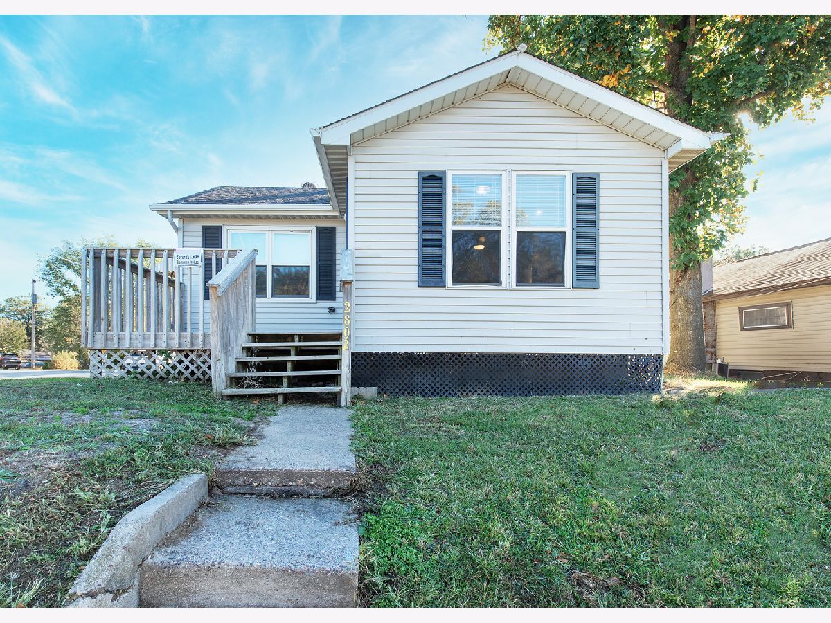  For Sale East Moline Illinois, 2802 Archer Drive