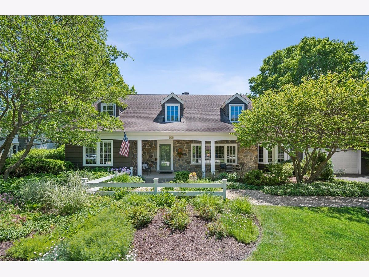  For Sale Northbrook Illinois, 253 Summerfield Road