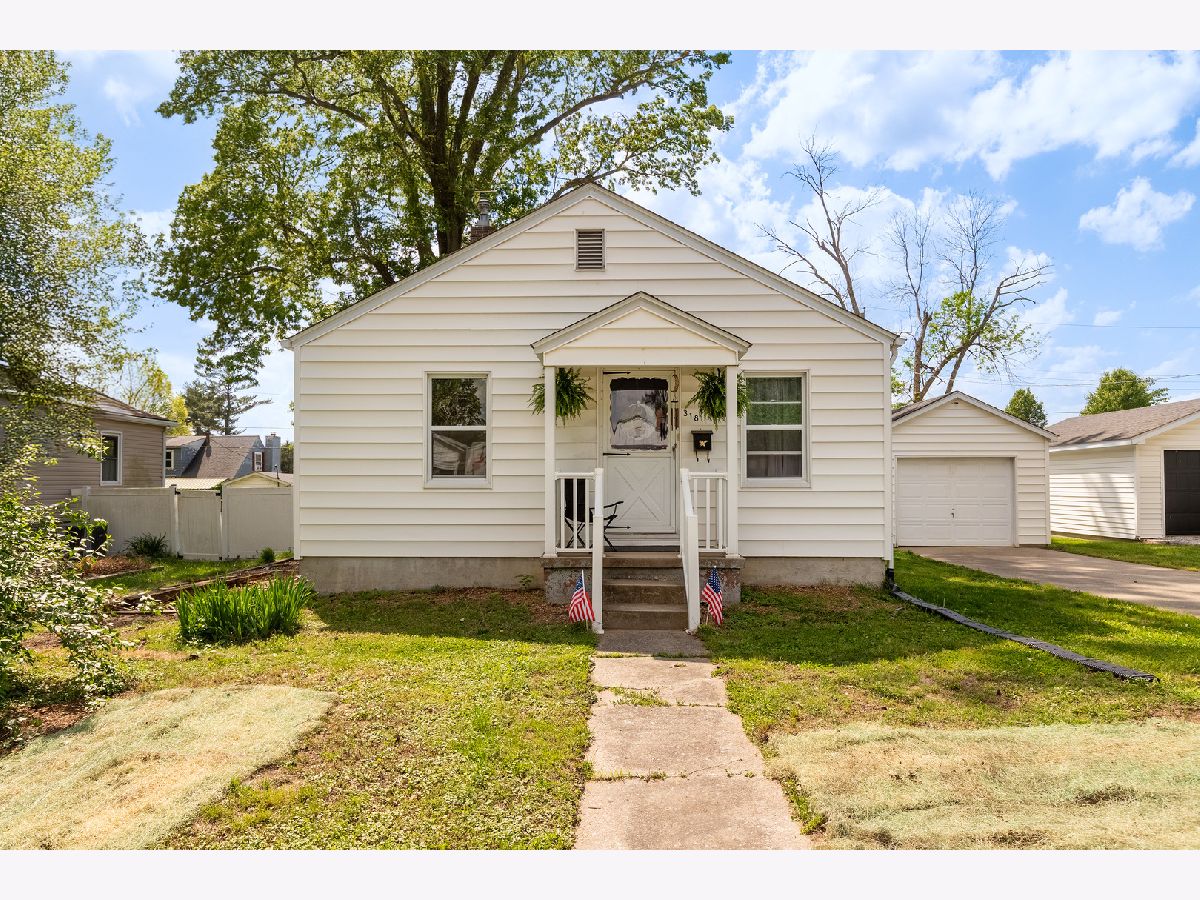  For Sale Marion Illinois, 318 3rd Street