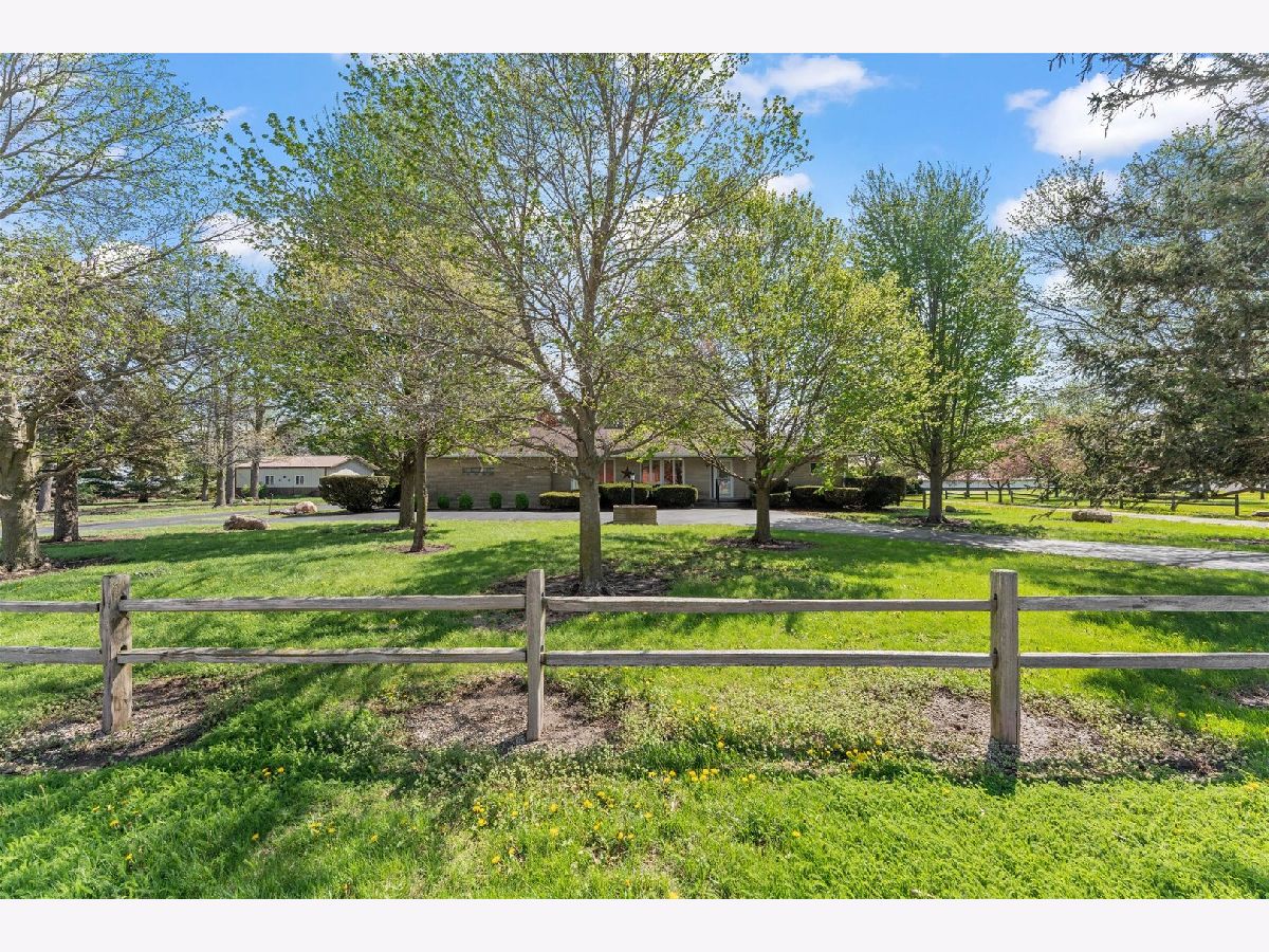  For Sale Bellflower Illinois, 2501 4100 East Road