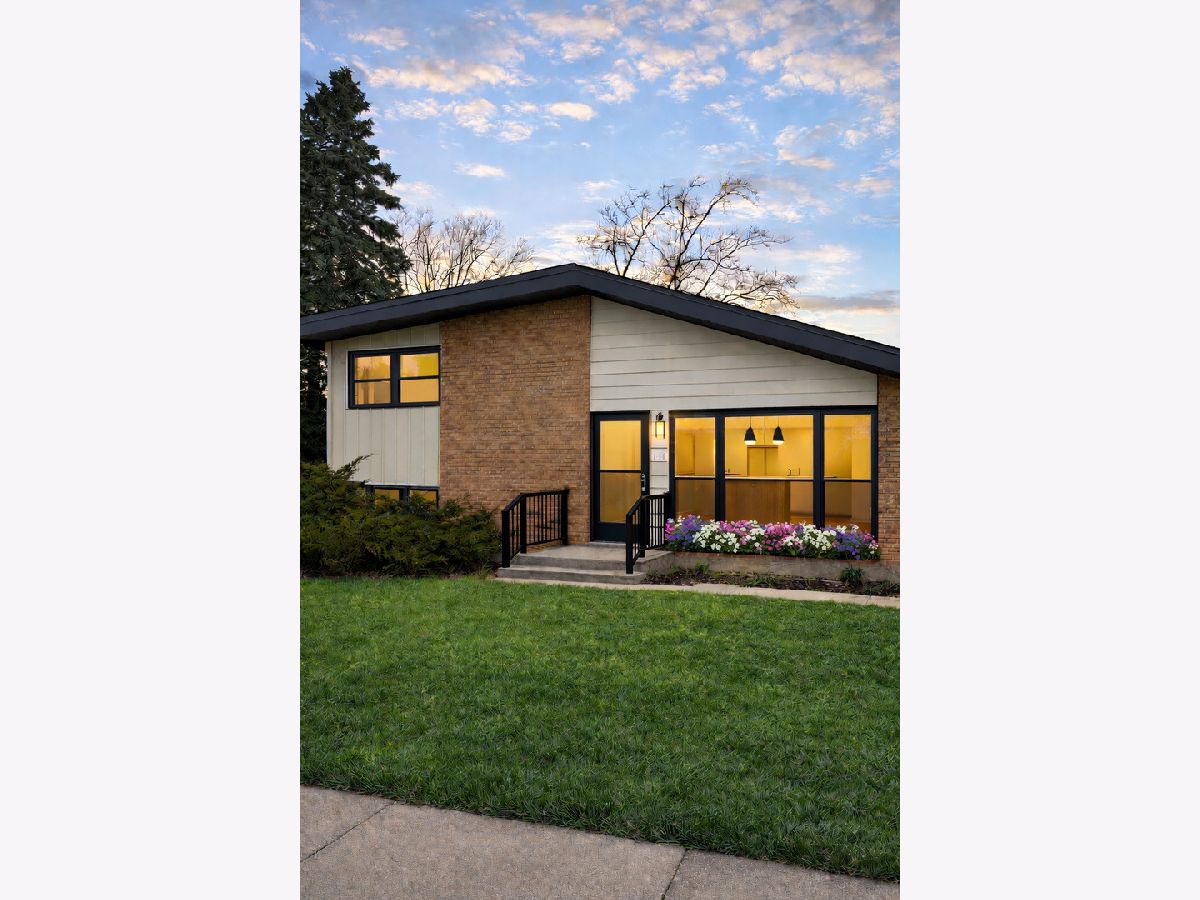  For Sale Park Forest Illinois, 154 Westwood Drive