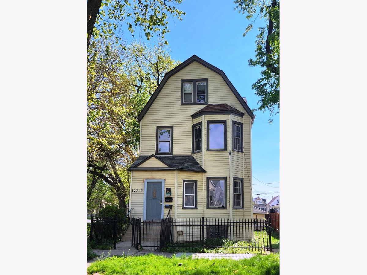  For Sale Chicago Illinois, 10305 Avenue J
