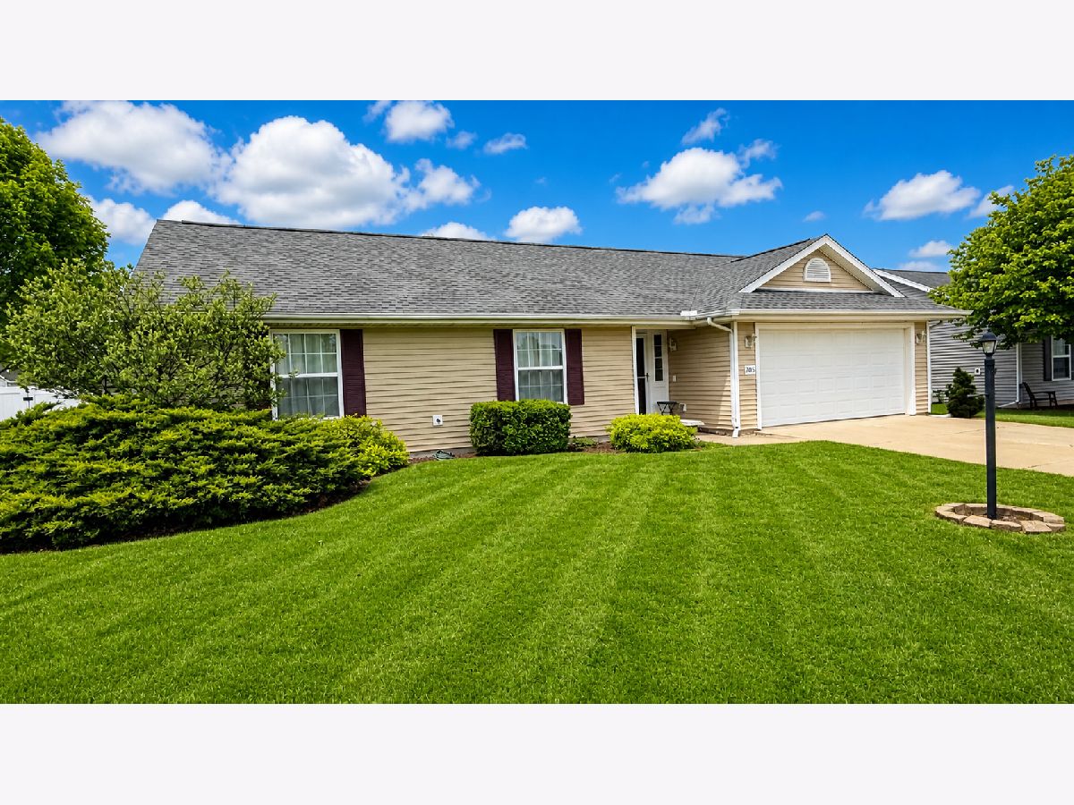  Sold St Joseph Illinois