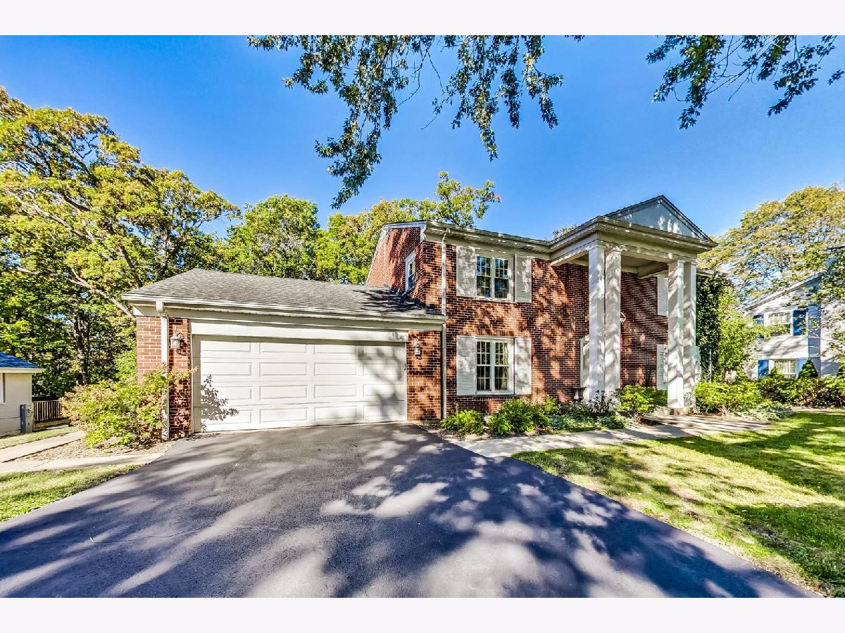  For Rent Lake Forest Illinois, 1040 Forest Hill