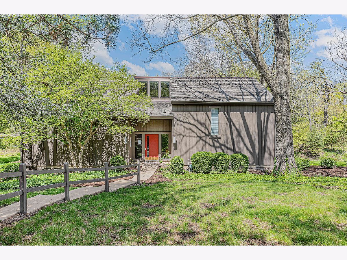 Townhomes & Condos For Sale Lake Barrington Shores Lake Barrington Illinois, 744 Old Barn Road
