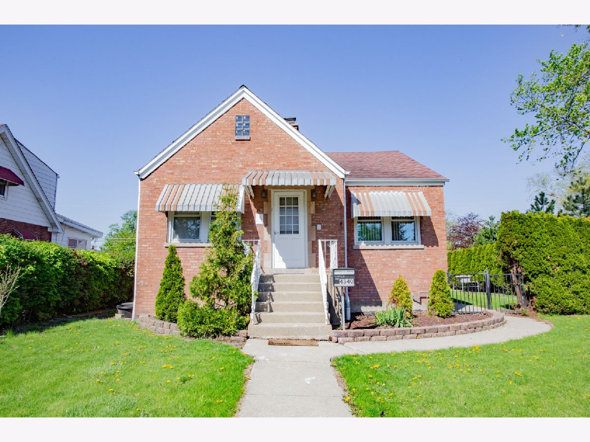  For Sale Schiller Park Illinois, 4340 Kolze Avenue
