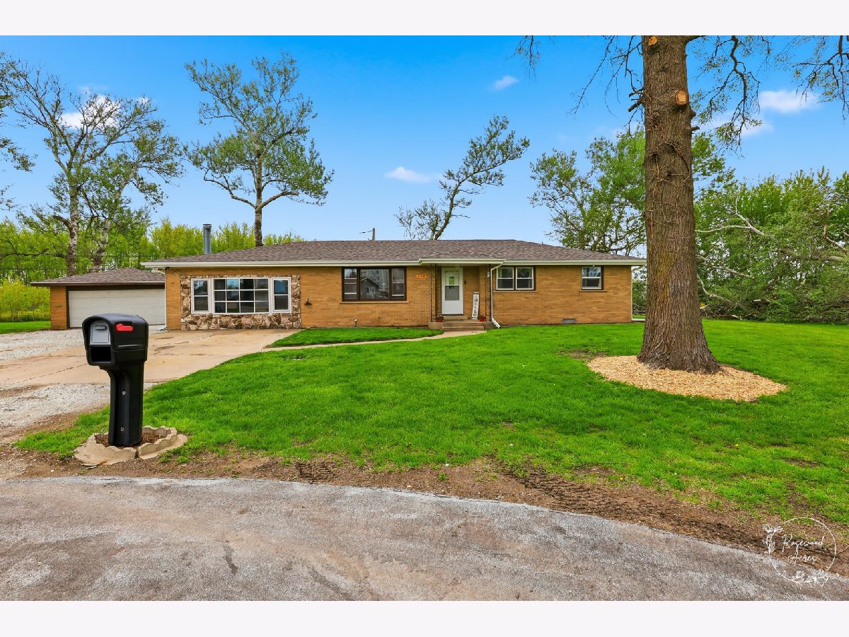Homes For Sale Chrislin Kankakee Illinois, 235 2740 S Road