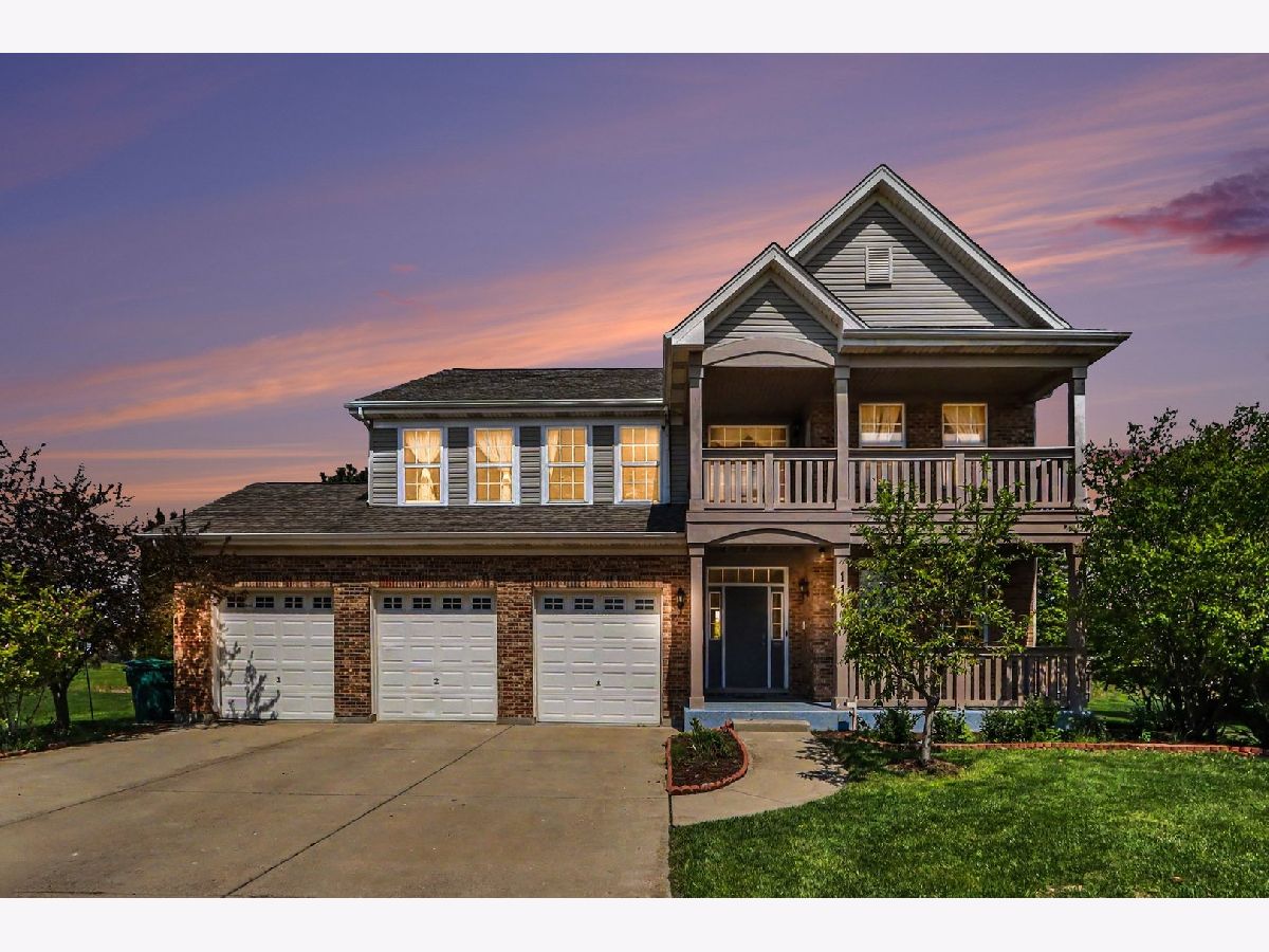  For Sale Shorewood Illinois, 1110 Marion Court