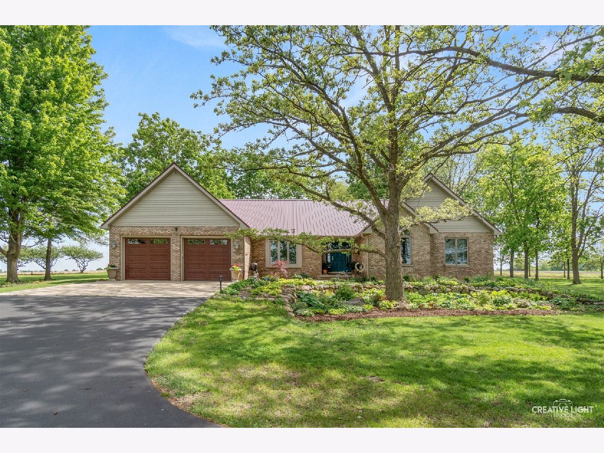  For Sale Newark Illinois, 14050 Townhouse Road