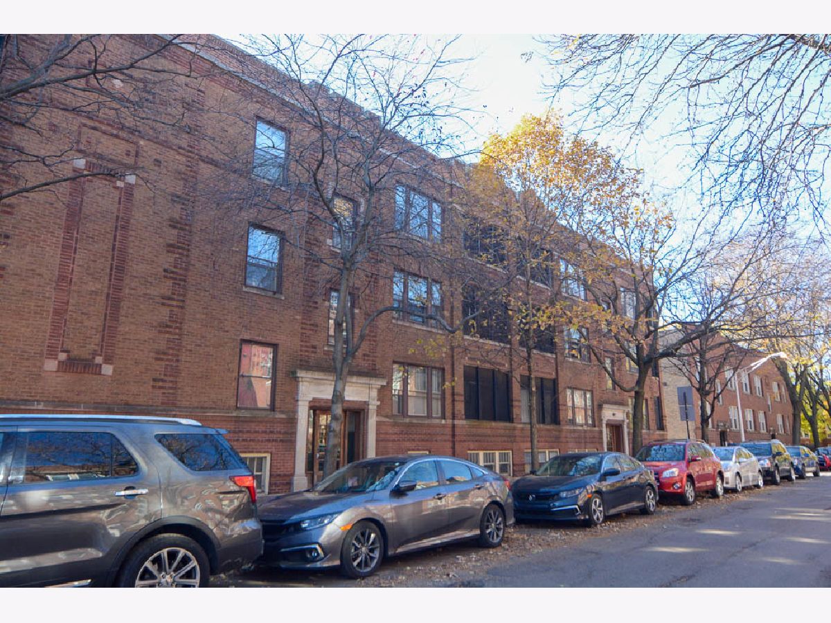  For Rent Chicago Illinois, 2443 Sunnyside