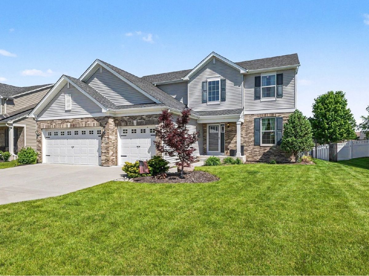 Homes For Sale Indian Ridge Minooka Illinois, 803 High Grove Drive