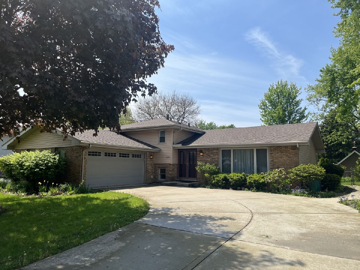  For Sale Shorewood Illinois, 529 Shorewood Drive