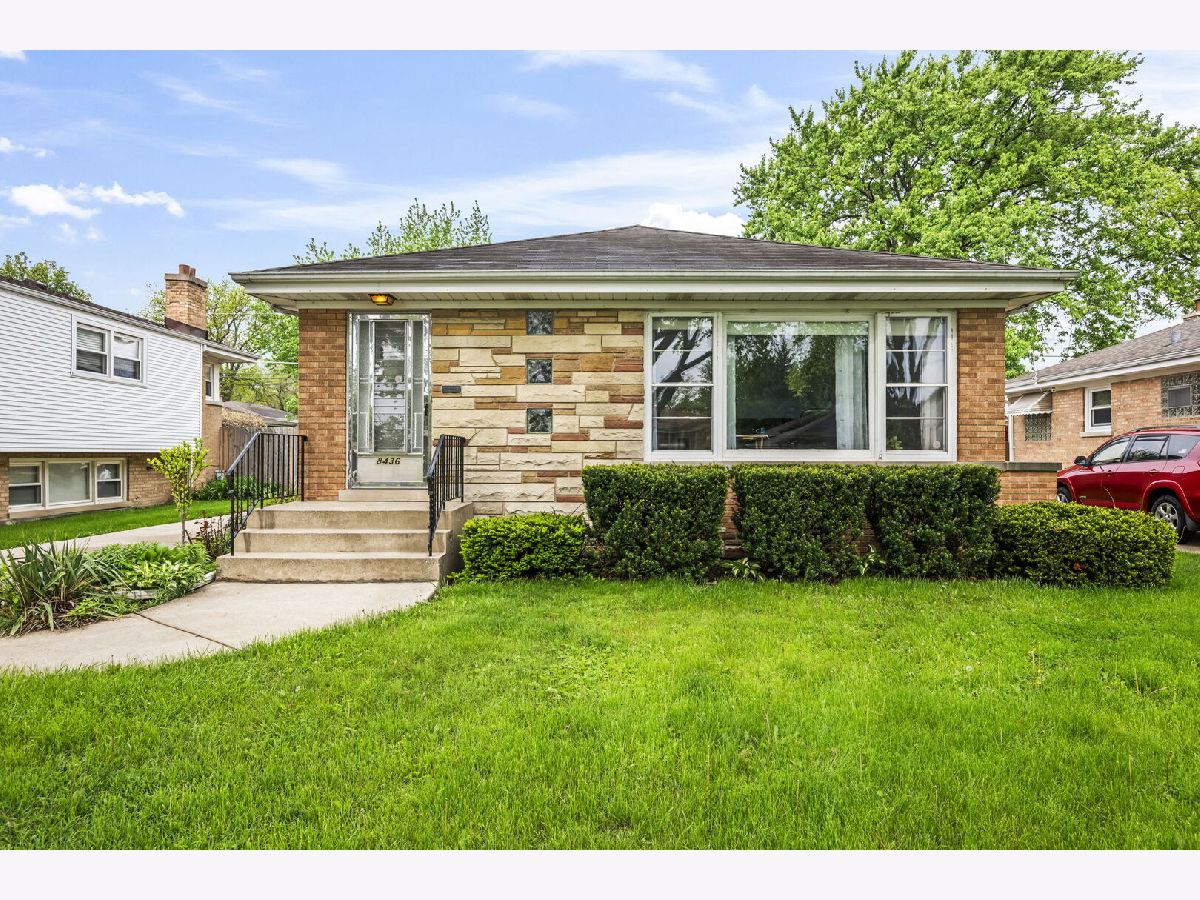  For Sale Niles Illinois, 8436 Oriole Avenue