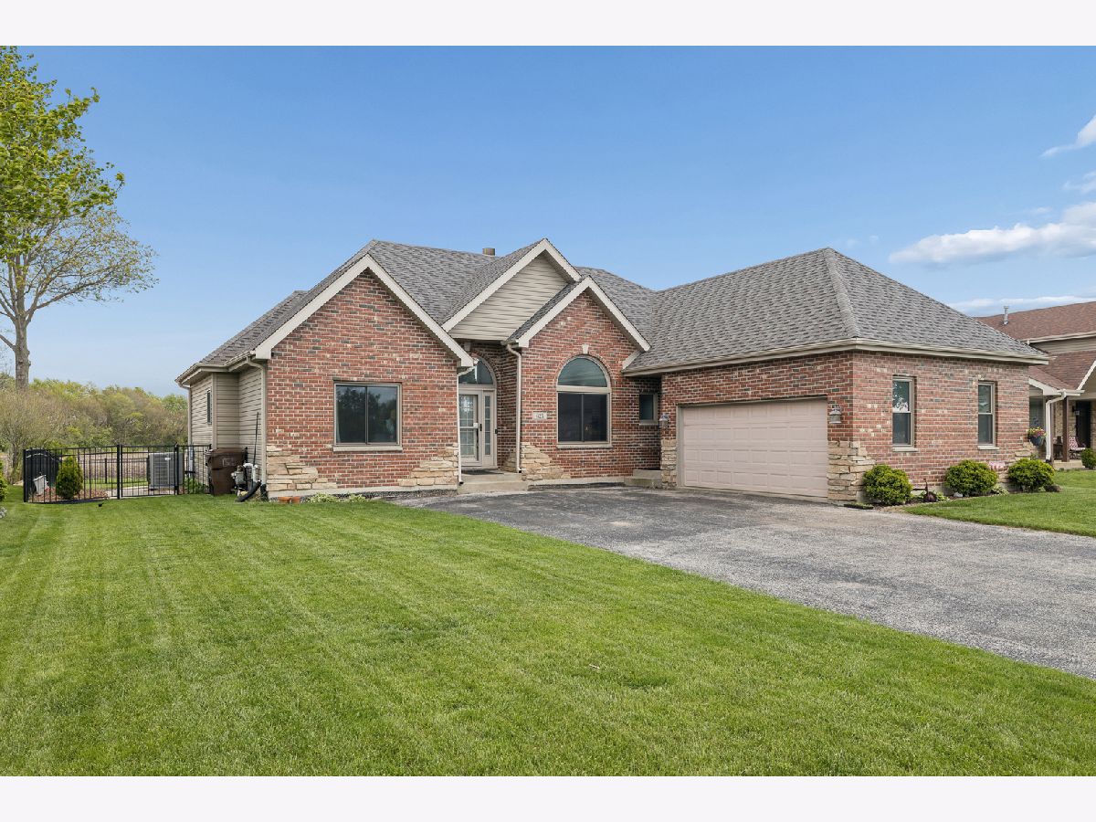 Homes & Townhomes For Sale Gull Landings Peotone Illinois, 625 Merganser Lane