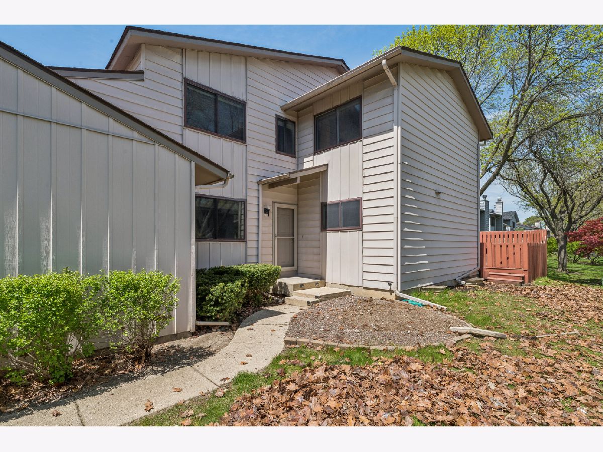  Rented Vernon Hills Illinois, 130 Windsor