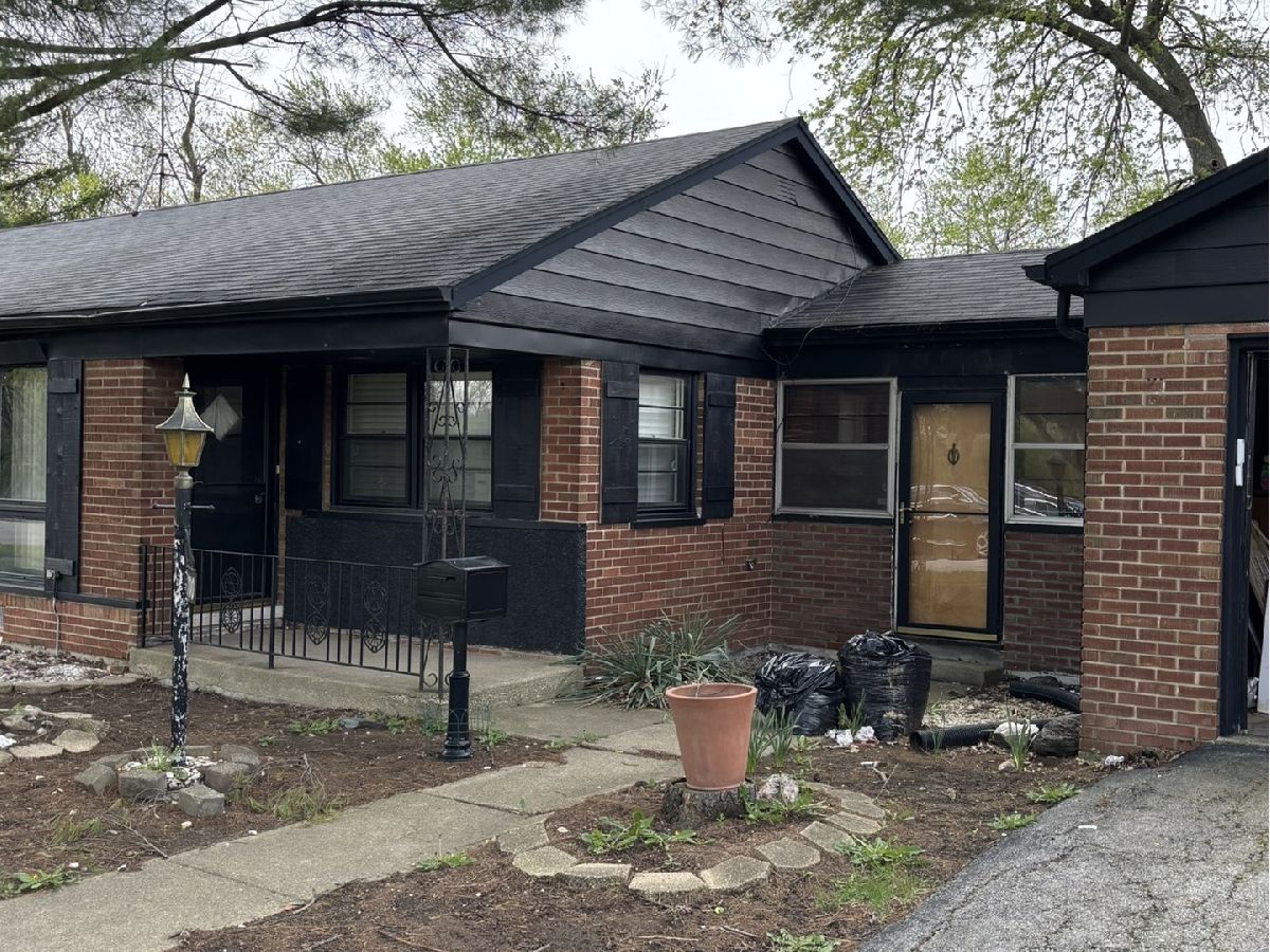 For Sale Hazel Crest Illinois, 2700 Woodworth Place