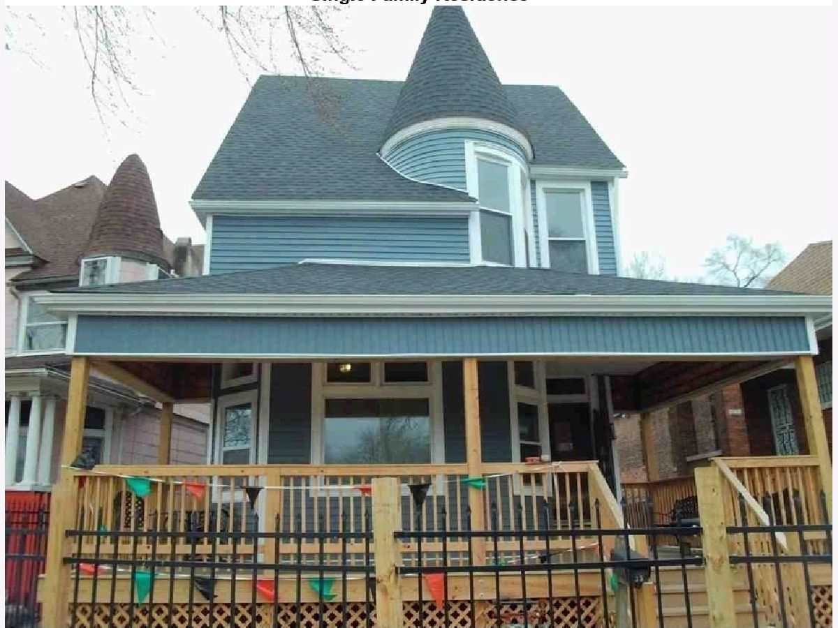  For Sale Chicago Illinois, 435 Winneconna Parkway