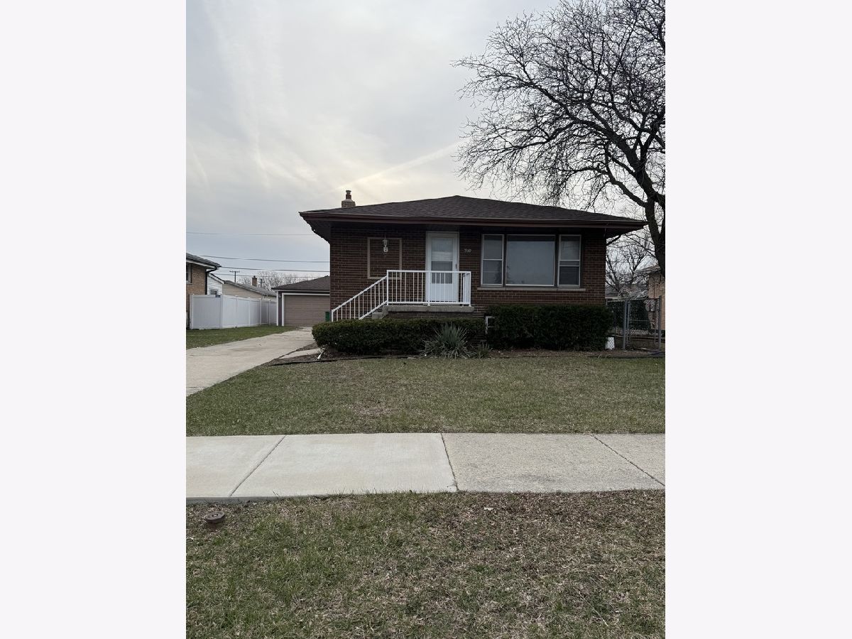  For Sale Bridgeview Illinois, 7842 Sholer Avenue