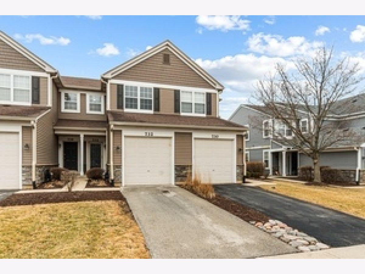  Rented Naperville Illinois, 732 Woodewind