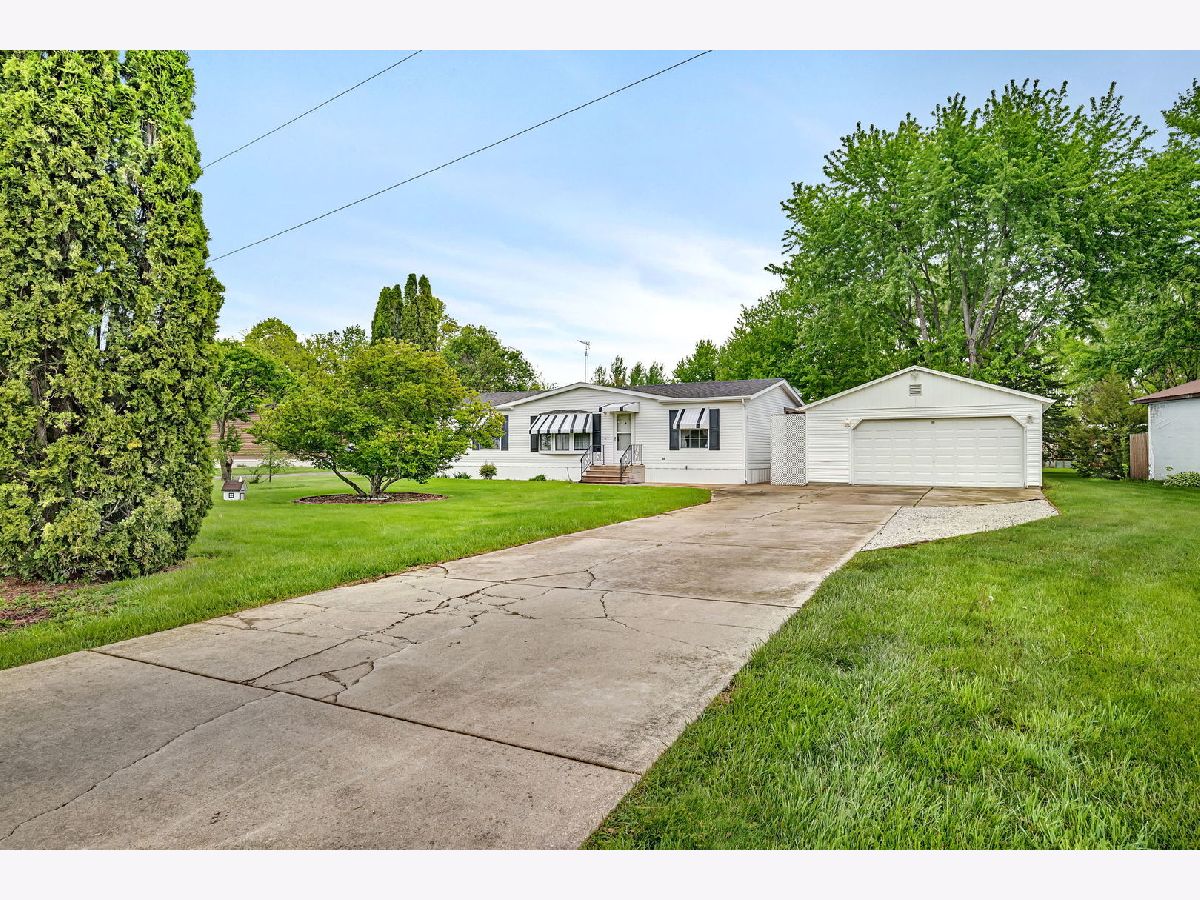  For Sale Ottawa Illinois, 2910 11th Road
