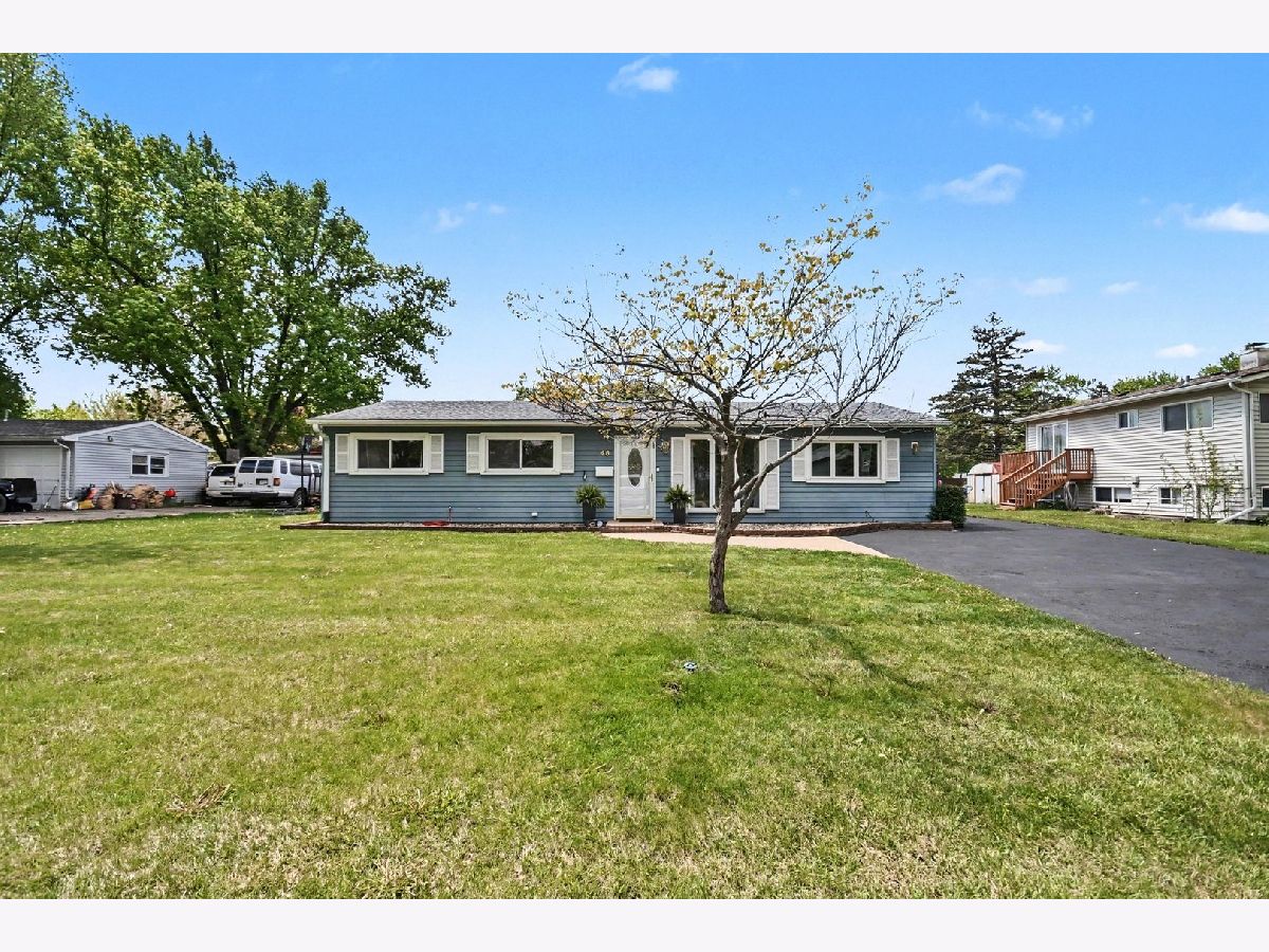 Homes & Townhomes For Sale Boulder Hill Montgomery Illinois, 48 Pueblo Road