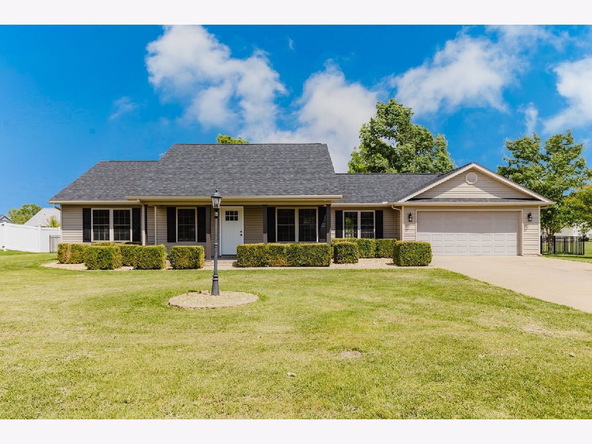  For Sale Herrin Illinois, 3216 Palomino Court