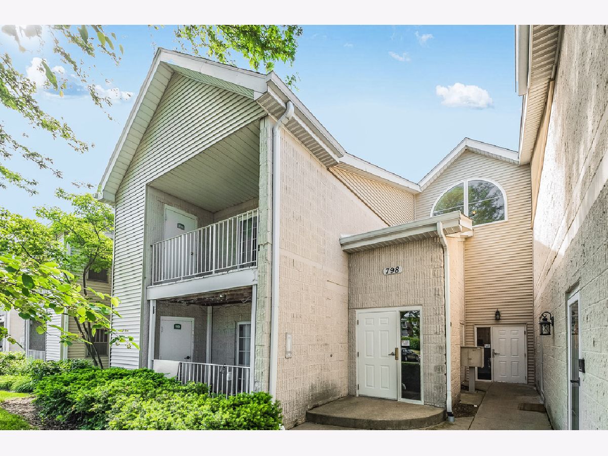  For Rent Carol Stream Illinois, 798 Gary