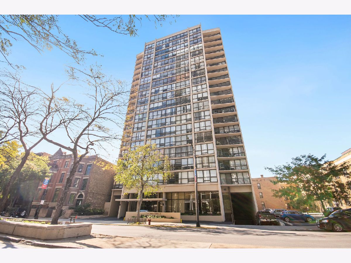  Rented Chicago Illinois, 1540 Lasalle