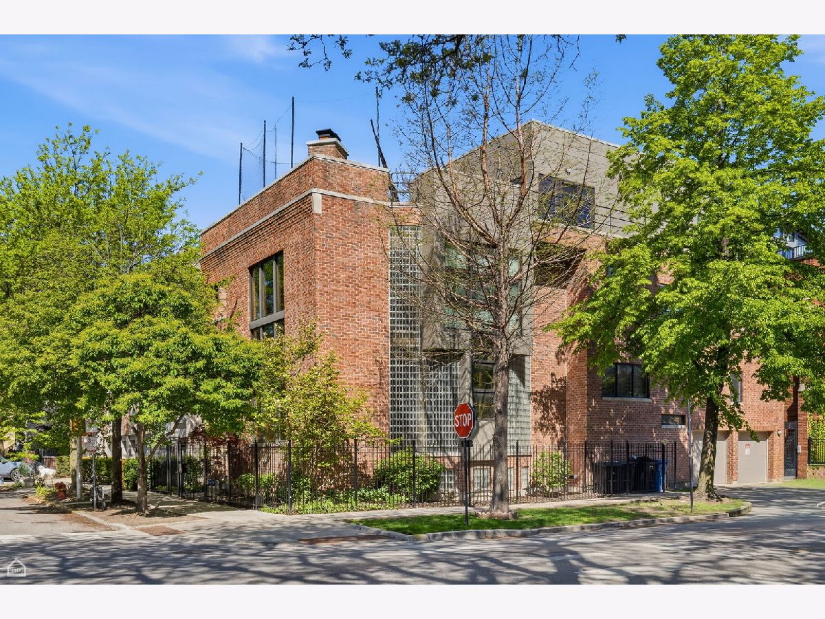  For Sale Chicago Illinois, 1202 Fletcher Street