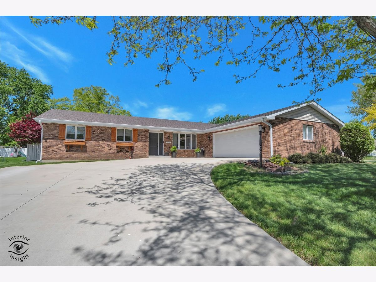  For Sale Bourbonnais Illinois, 485 Deer Pass