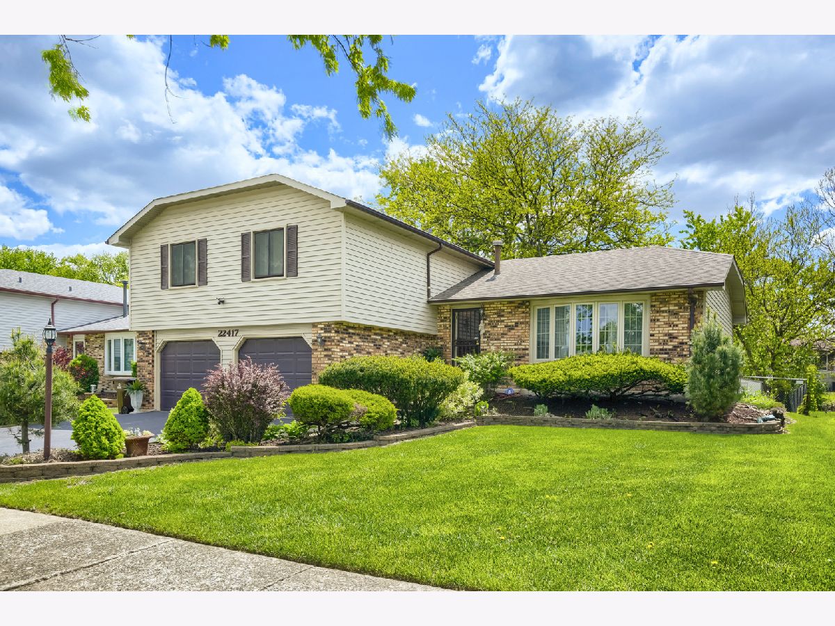  For Sale Richton Park Illinois, 22417 Riverside Drive