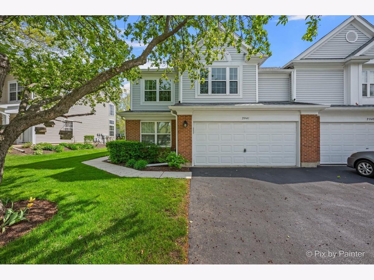 Townhomes & Condos Sold Towne Place West Schaumburg Illinois, 2941 Clematis