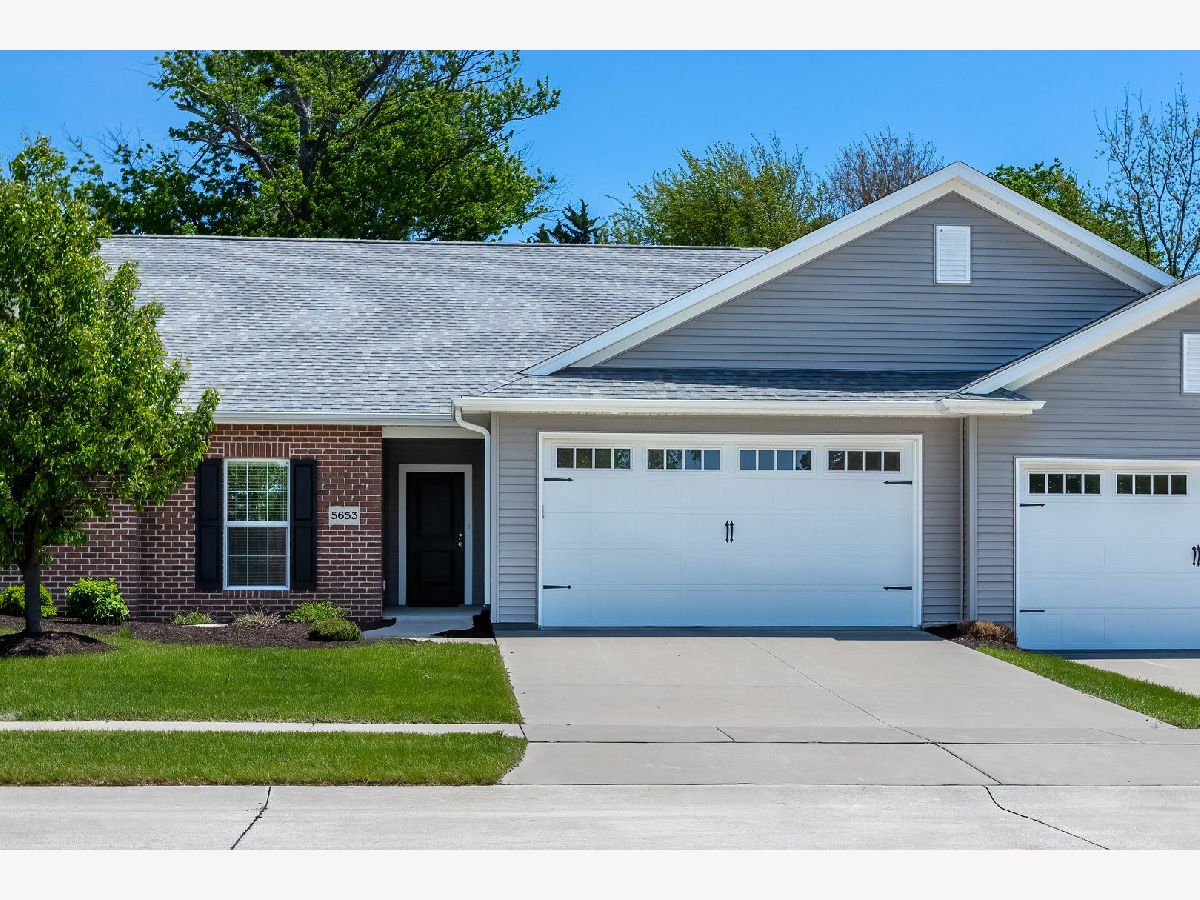  Sold Bettendorf Iowa, 5653 Creekside