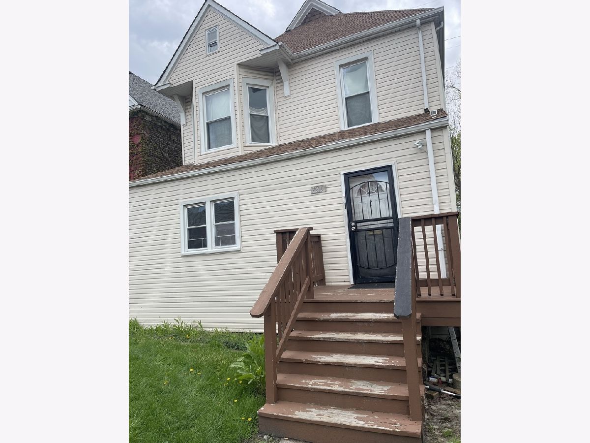  For Sale Chicago Illinois, 7216 South Chicago Avenue