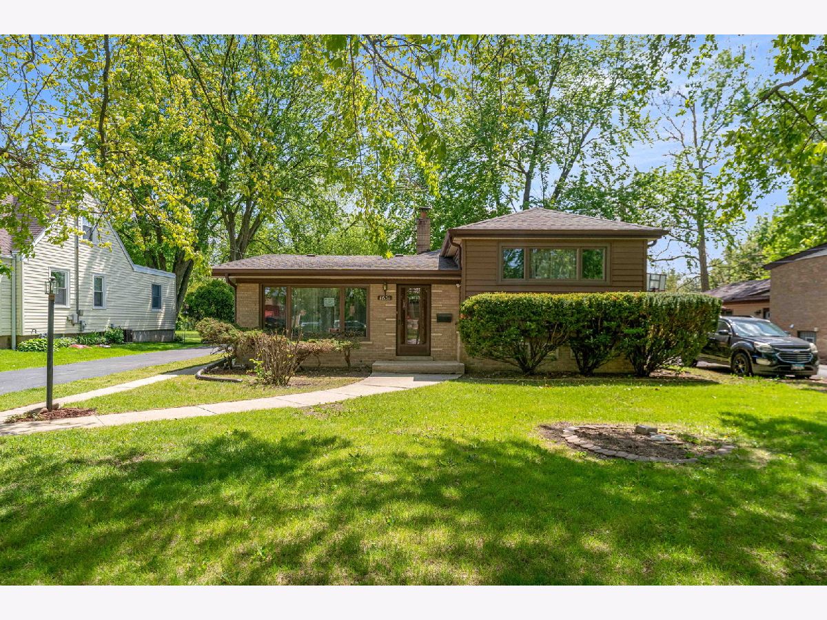  For Sale Homewood Illinois, 1631 187th Street